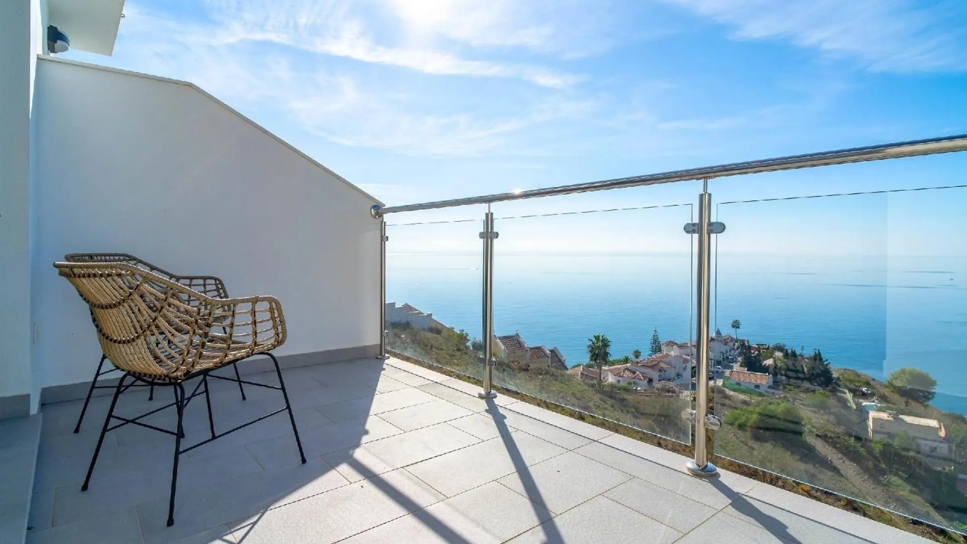 Apartment Ferienwohnung Fuer 6 Personen Ca 120 Qm In Nerja, Andalusien Costa Del Sol Spanien