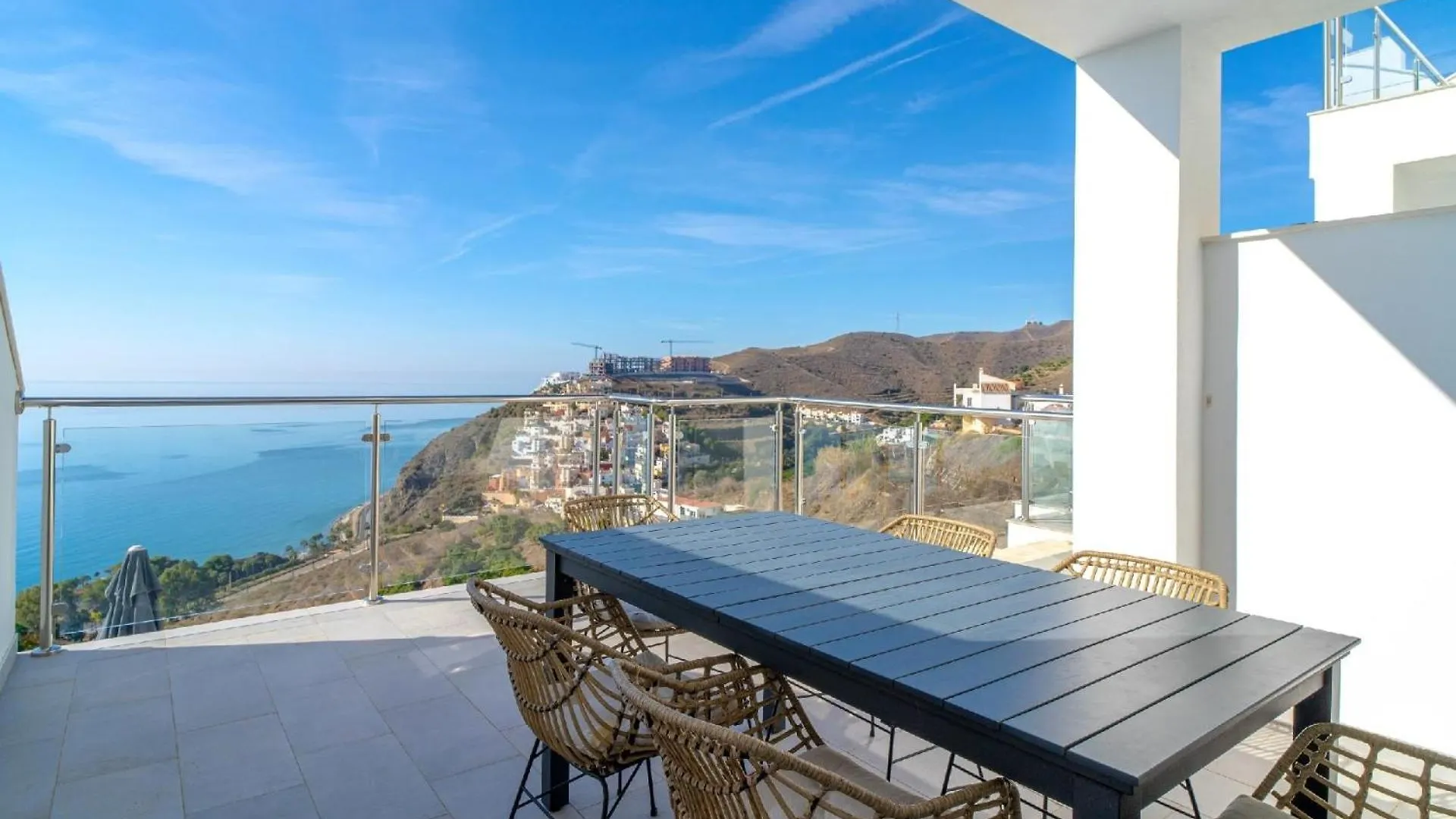 Ferienwohnung Fuer 6 Personen Ca 120 Qm In Nerja, Andalusien Costa Del Sol Spanien