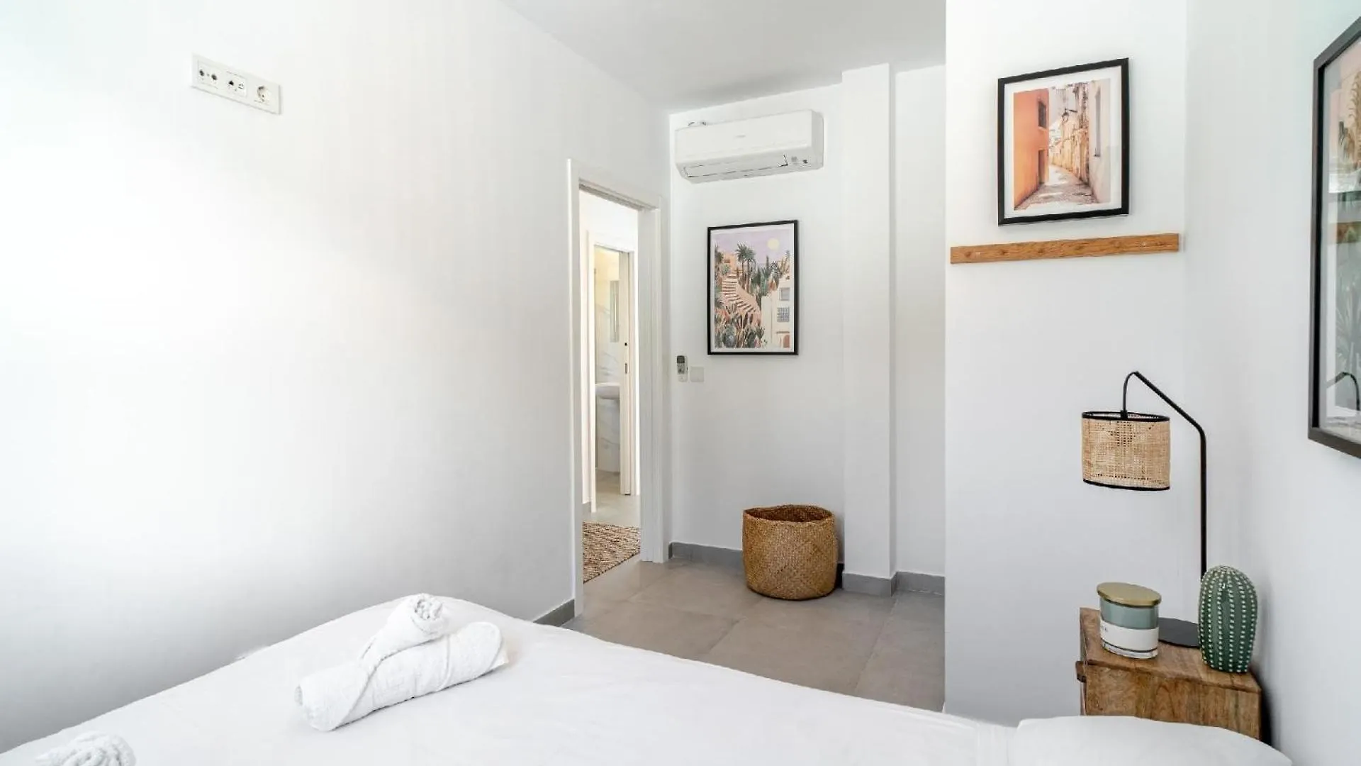 Ferienwohnung Fuer 6 Personen Ca 120 Qm In Nerja, Andalusien Costa Del Sol Apartment